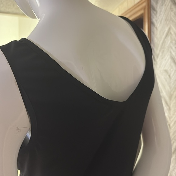 Suzy Shier Black Mini Dress with Buckle Detail, sleeveless size large - Picture 8 of 8